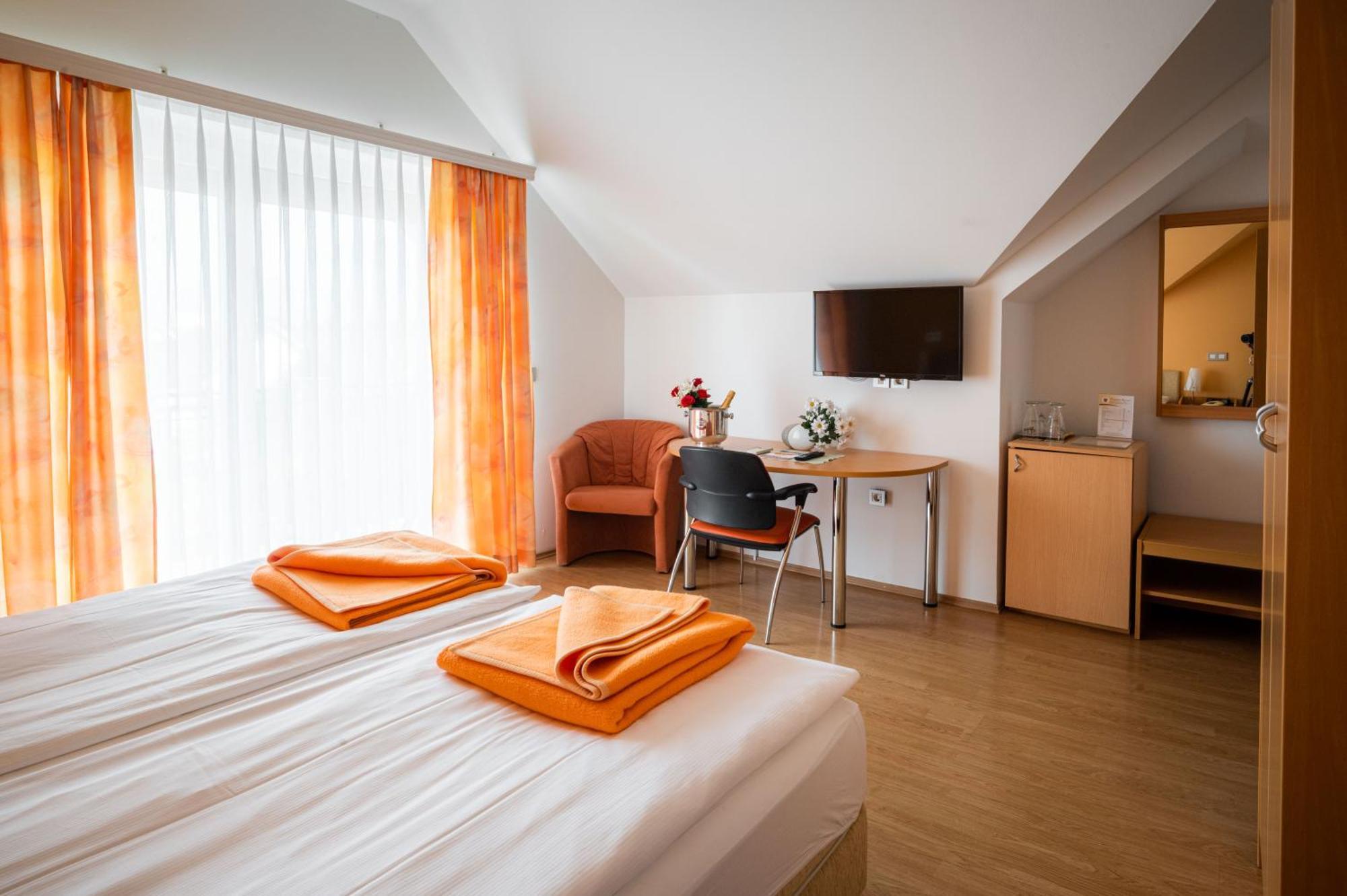 Hotel Penzion Kovac Radovljica Zewnętrze zdjęcie